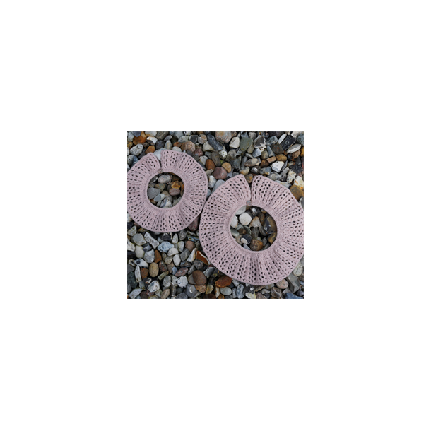 PETITE KRAVE I HULMNSTER